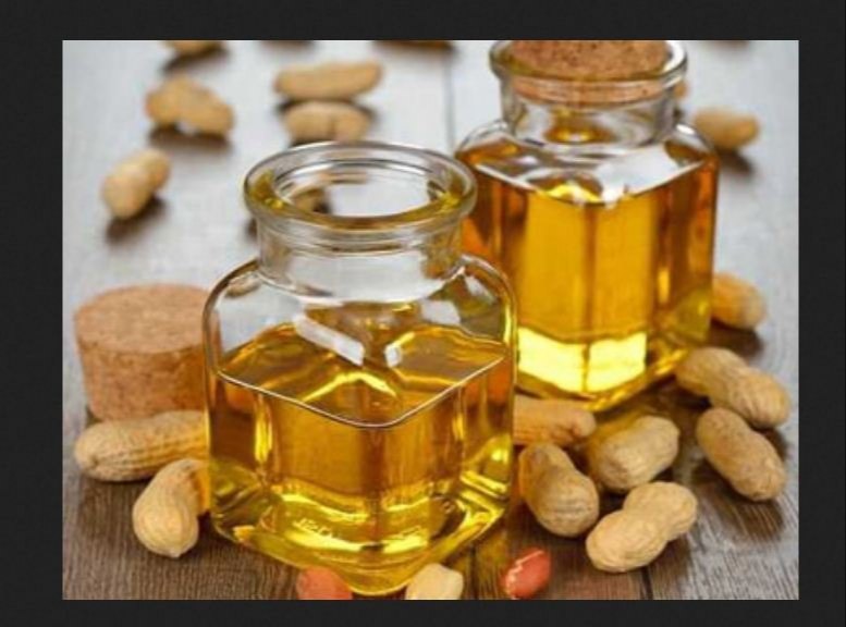 Liquid Arachis Oil / Ground Nuts Oil, For Cosmetics And Pharma
