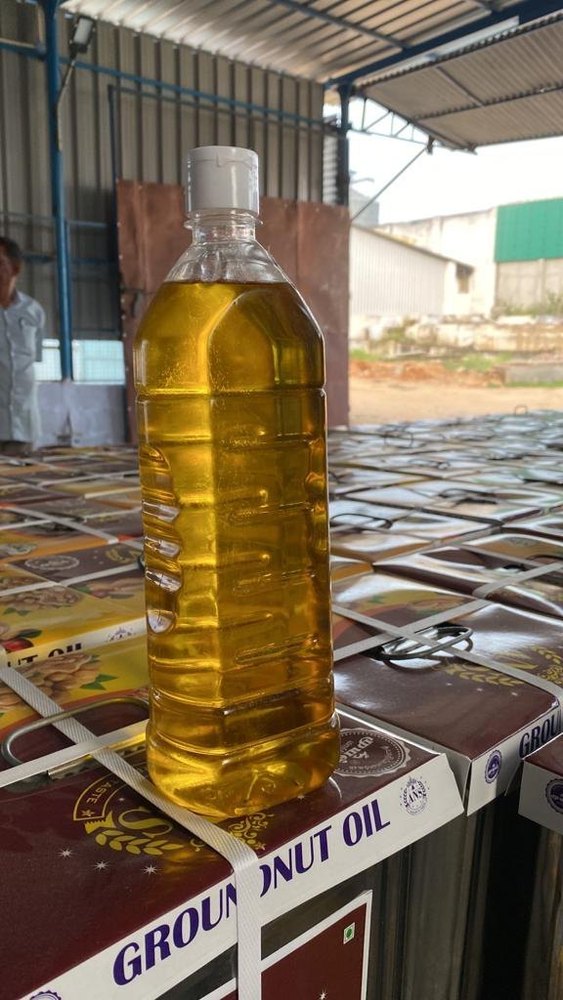 Rectangular Golden Yellow Groundnut Expeller Oil 15 Kg Tin, Capacity: 15kg Net