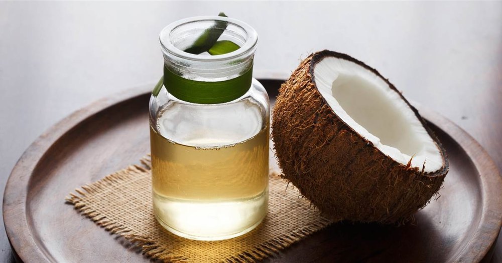 Mono Saturated Cold Pressed Fractionated Coconut Oil, For Industrial