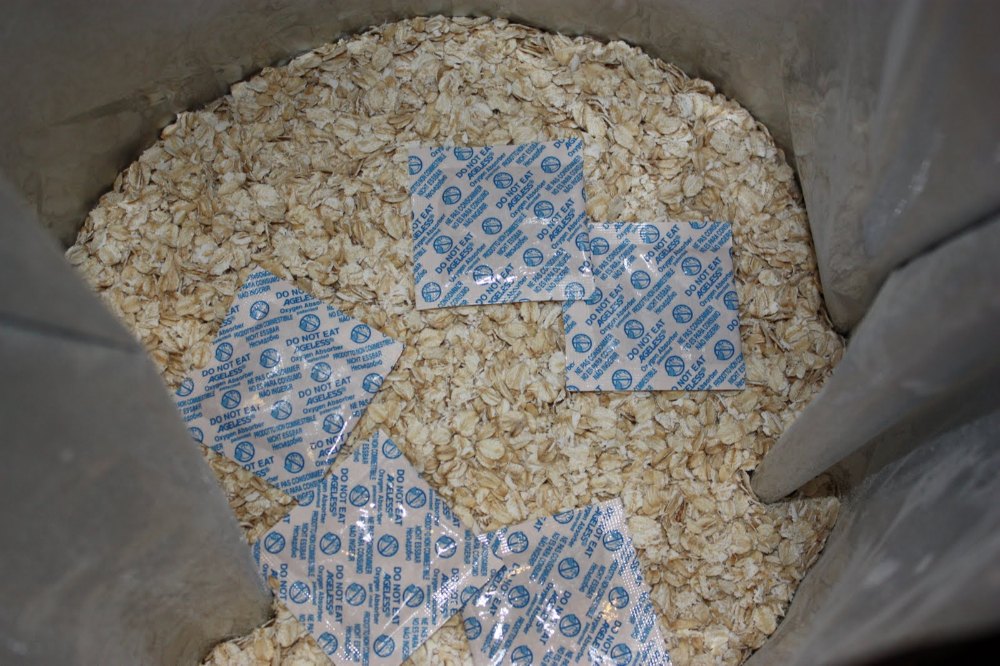 Oxygen absorber for food packaging, For Industrial, Packaging Size: 30 G