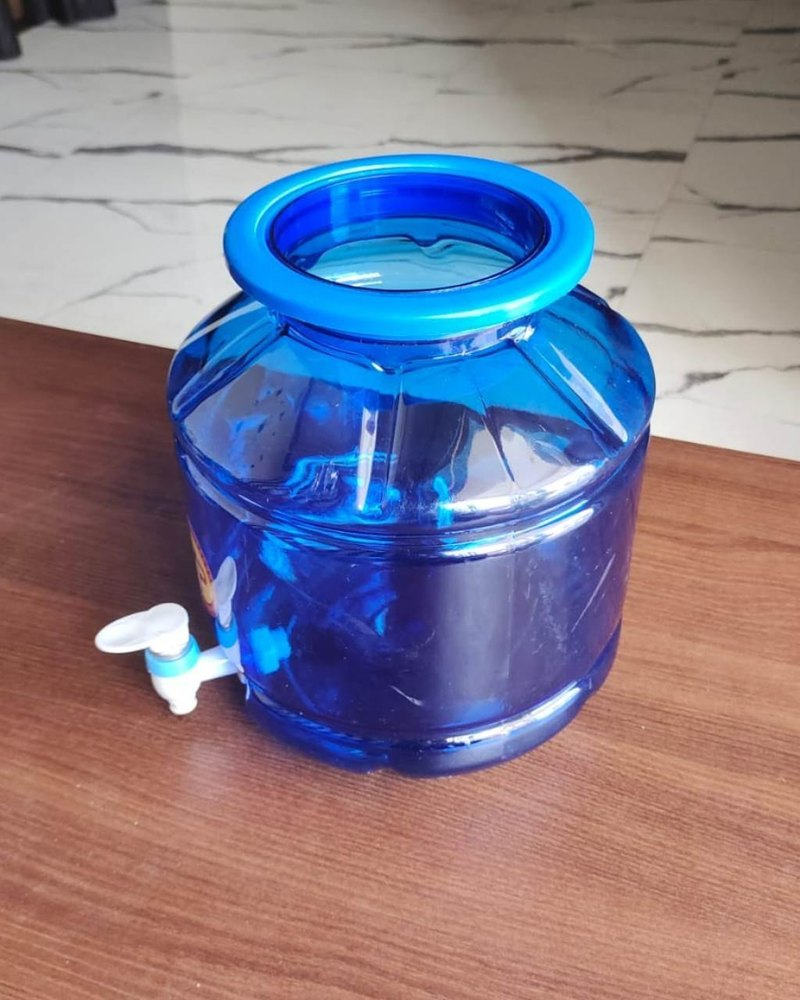 Round 8L Blue Plastic Water Dispenser Jar, Weight: 500gm, Size: 2.5 Feet