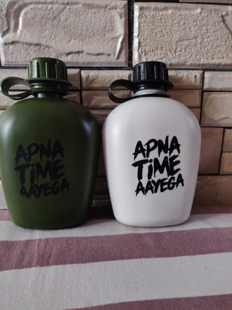 Military Green / White Plastic Water Bottles