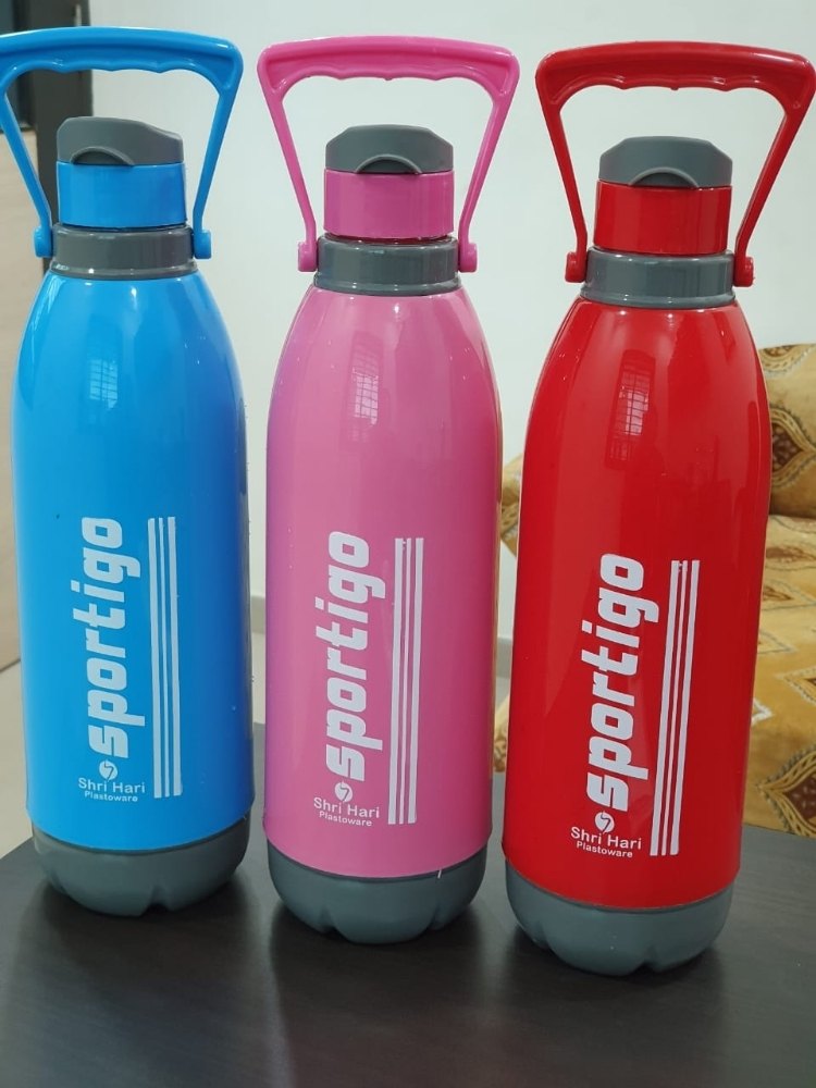 Shreehari Plastic Insulated Water Bottle With Handle, Capacity: 1200ml