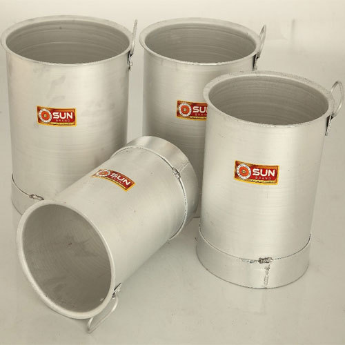 Sun Aluminium Storage Canister, Capacity: 15 - 25 kg img