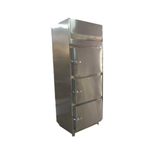 3 Door Commercial Freezer, Capacity: 200-250 L