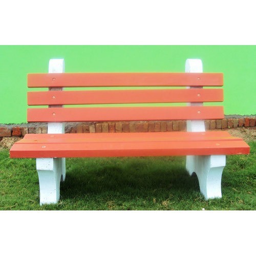 Green Garden Cement Bench, For Railway Station, Size: 5