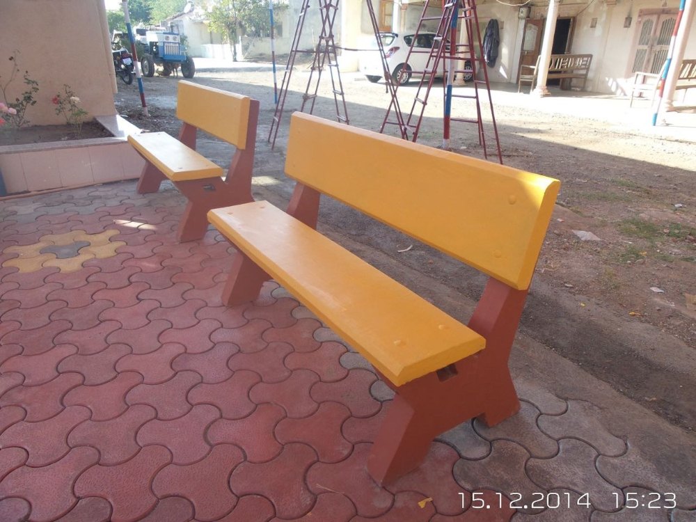 3 Seater RCC Precast Concrete Bench, With Backrest