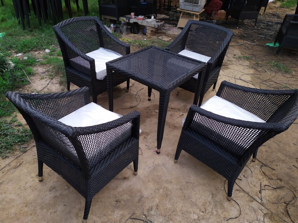 Pearl Synthetic Wicker Chair & Table Set, For Garden