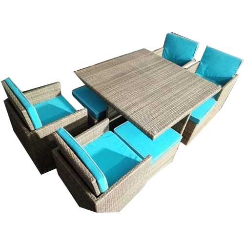 Universal Furniture Wooden Modern Picnic Table