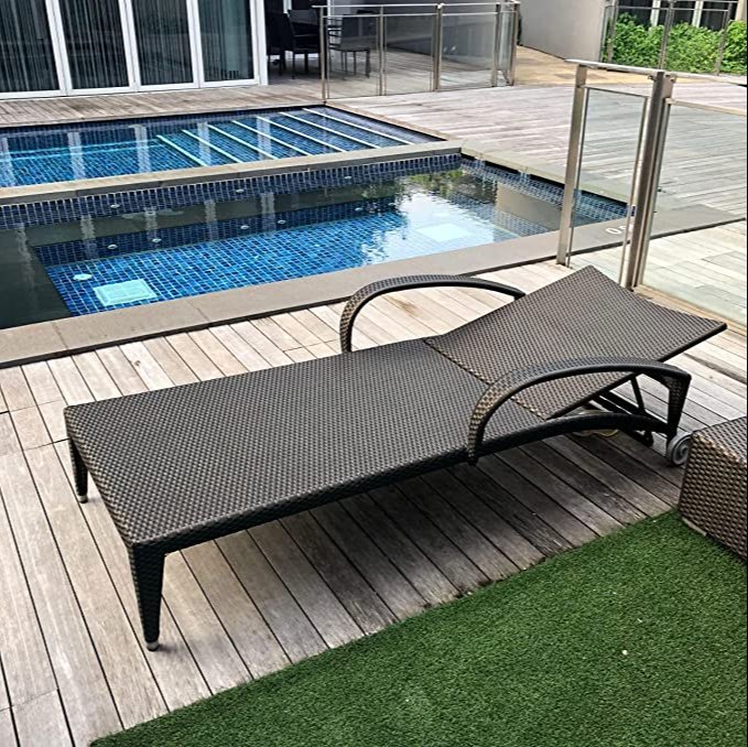 Black Rattan Flying Arrow Swimming Pool Side Sun Lounger, Size: Standard