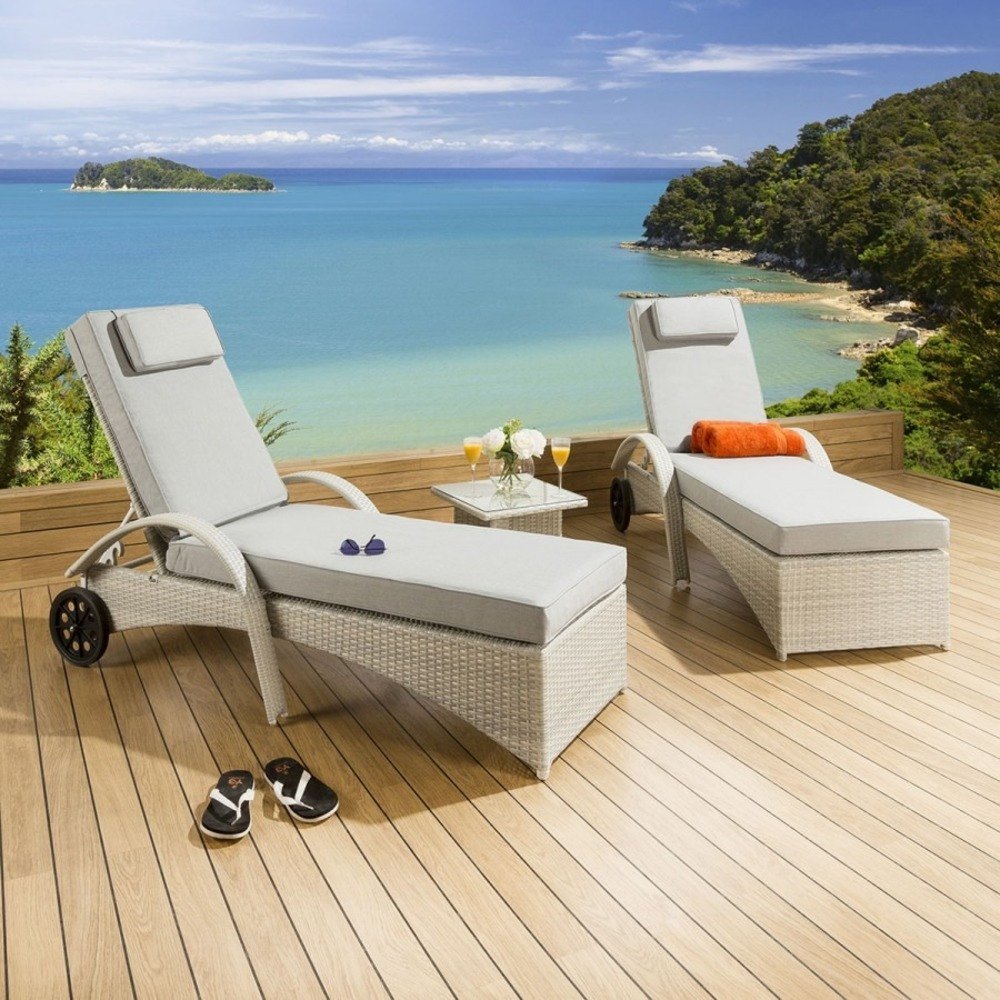 Wicker, Foam White CFI-107 Beach Lounger