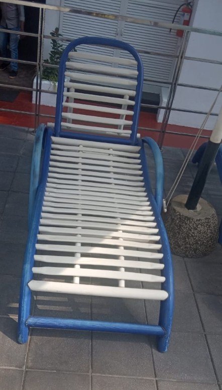 DISHA INDUSTRIES MS Swimming, Pool Deck Chair