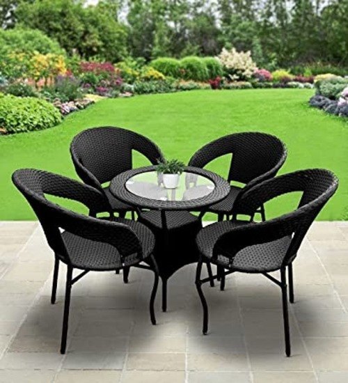 MOSS Brown Garden Table Set