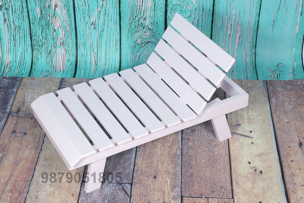 Wooden Beach Bed props