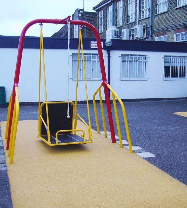 On demand Metal Swing for handicapped children, For Commercial Use, Seating Capacity: One