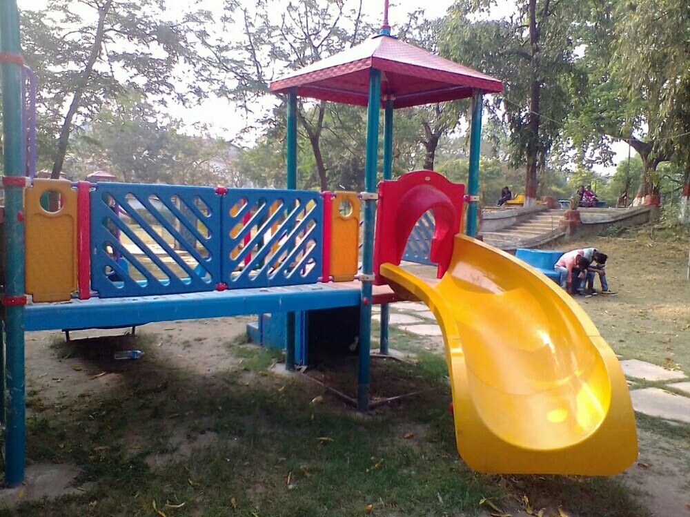 Garden fiber FRP children\'\'s playground slide, For Park, Garden, Seating Capacity: 2