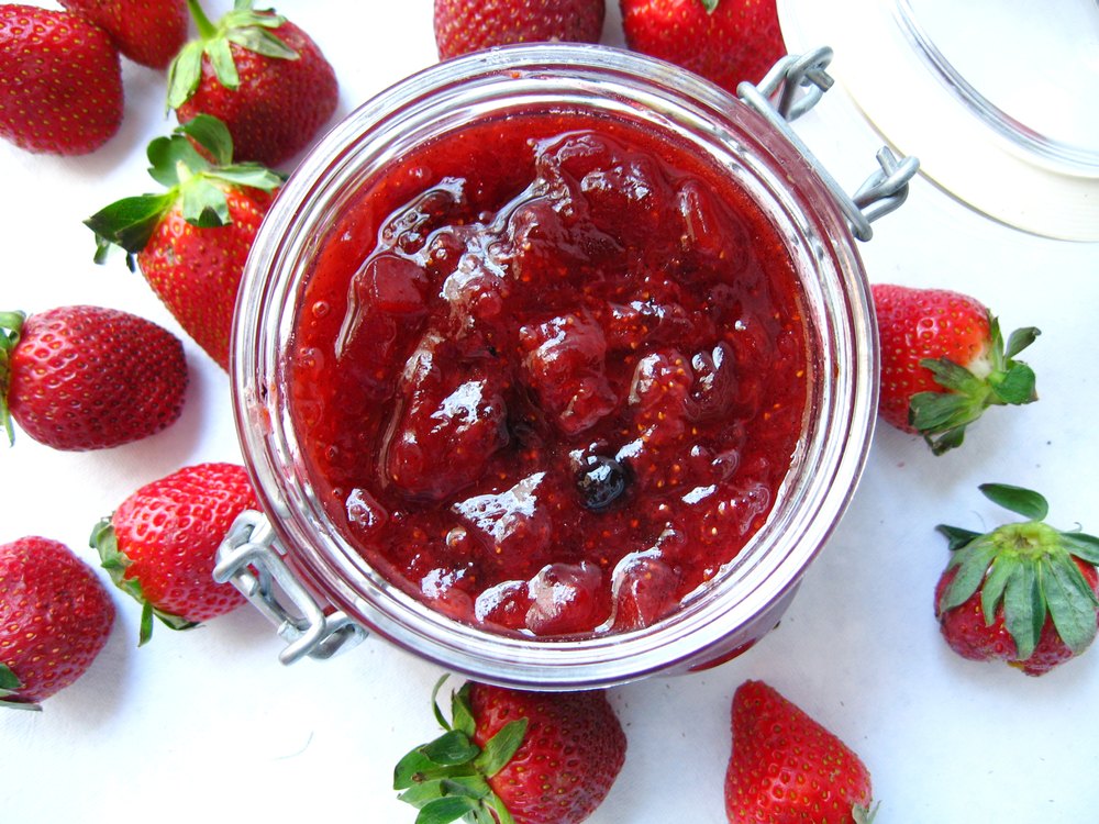 Fresca Red Strawberry Jam, Natural