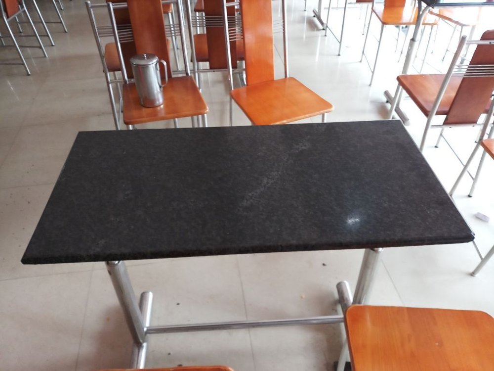 SKM Restaurant Table, Shape: Rectangular