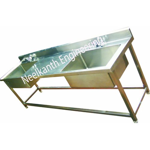 Neelkanth Engineering Stainless Steel Hospital Sink Table, Sink Shape: Rectangle, Number Of Sinks: 2 Sinks