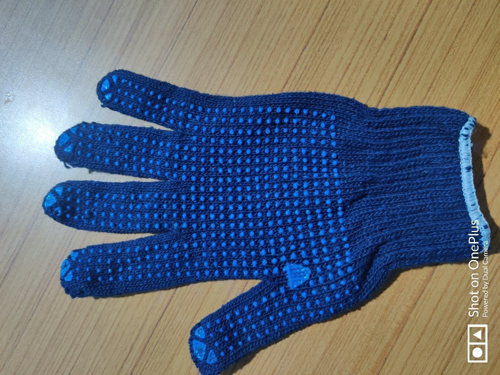 Unisex Blue Polka Dotted Glove, Size: Free Size