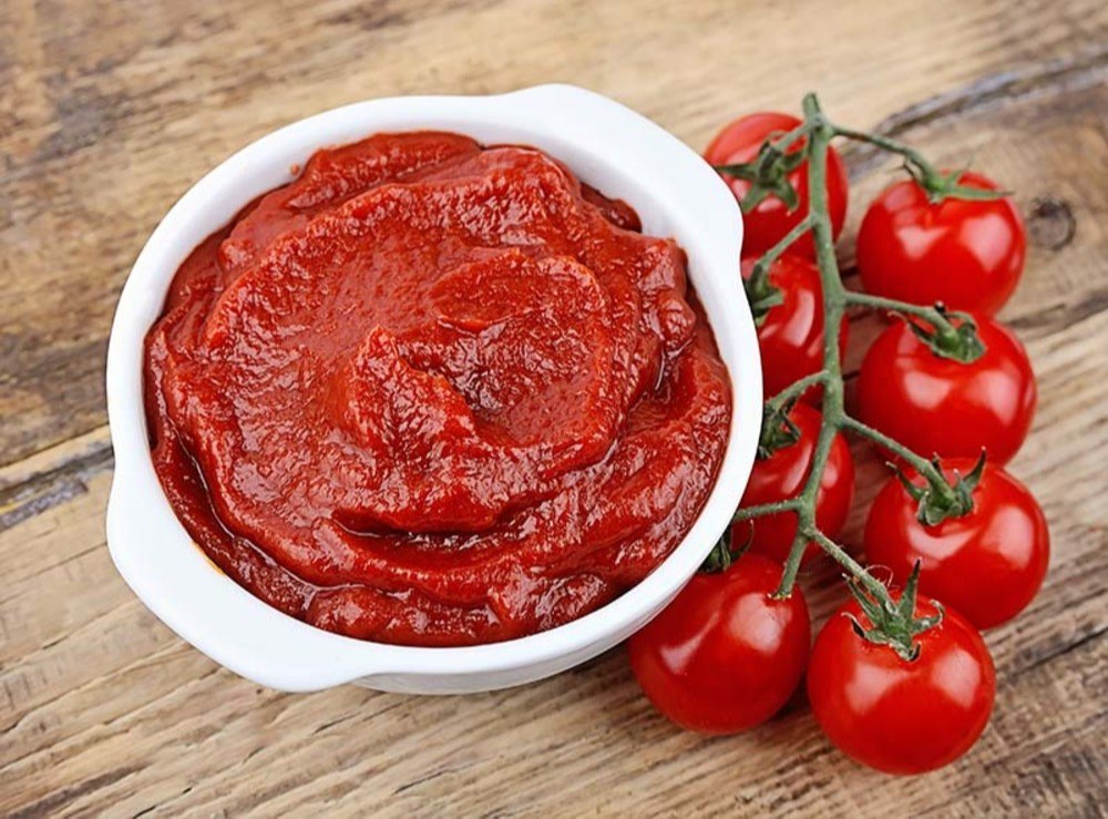 Tomato Paste 28 - 30 Brix, Packaging Size: Loose