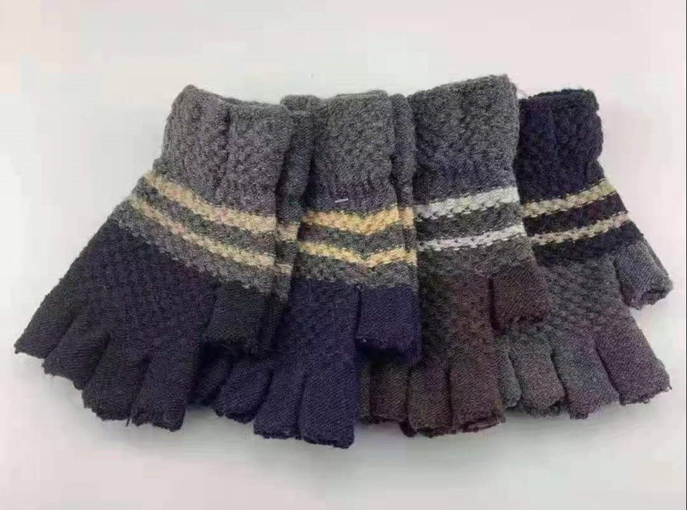 Assorted Knitted Woolen Finger Cut Gloves