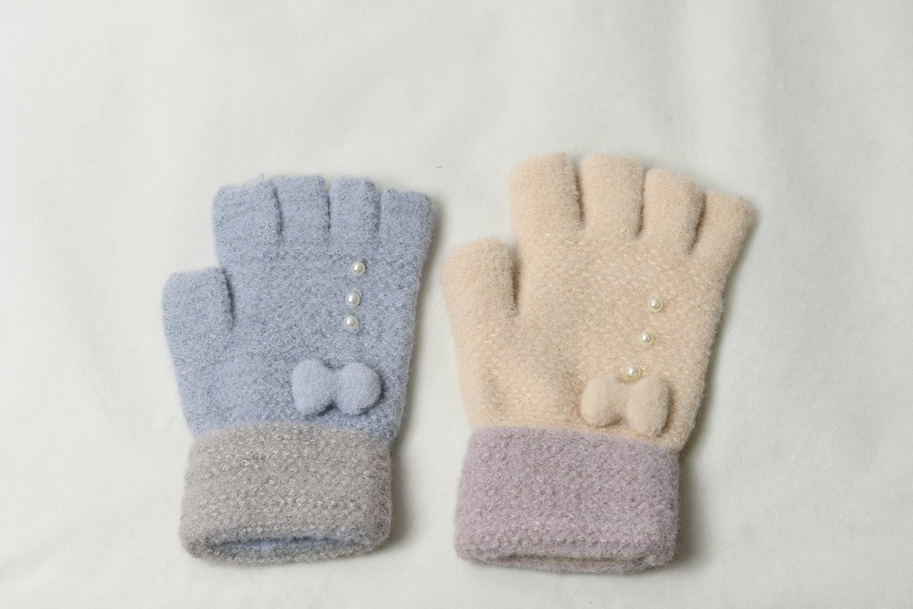 Finger Cut Blue Ladies Woolen Gloves