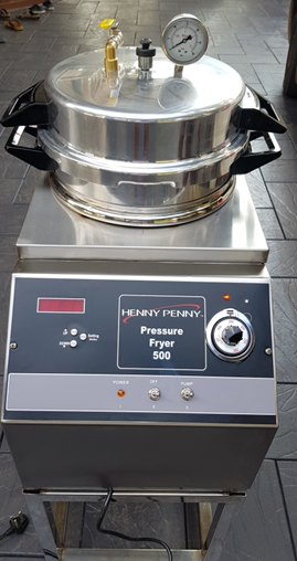 Open Fryers Fried Chicken Machine ( Fc100), Capacity: 21, 9900 Watts