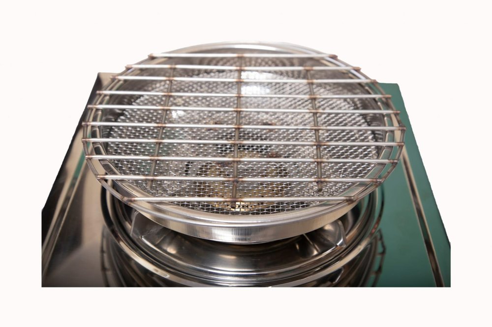 Silver Gas BBQ Grill Steel Grill Basket, For Home Usage, Size: Medium