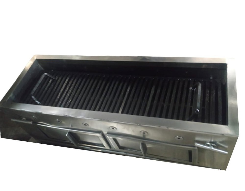 Silver Charcoal Stainless Steel Barbeque Grill, For Restaurant, Size: 4.5 X 1.5 X 1 Feet (w X L X H)