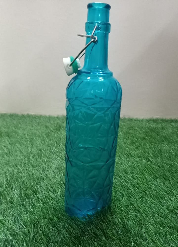 Blue Flip Top Glass Water Bottle, Capacity: 1 Litre