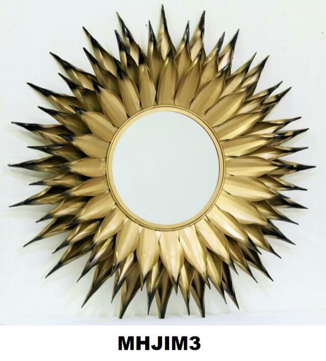 Craftkriti Golden Sunburst Metal Mirror In Gold Leaf, For Home, Size: 36x36