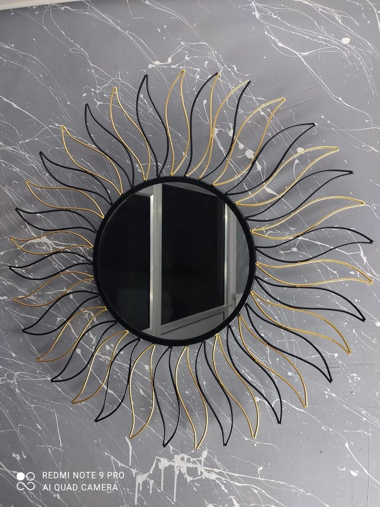 Metal And Glass Gold and Black Sun Flower Decorative Wall Mirror, Packaging Type: Thermocol And Cartoon, Mirror Shape: Round