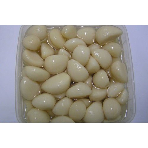 Brine Peeled Garlic, Packaging: 40-50 kg