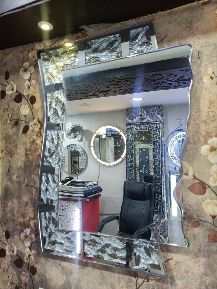 Transparent Glass Etched Mirror, For In Bathrooms