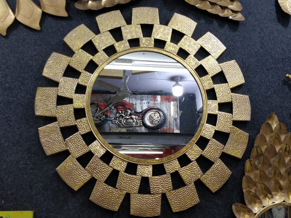 Accent Mirror Wall Hanging Gold