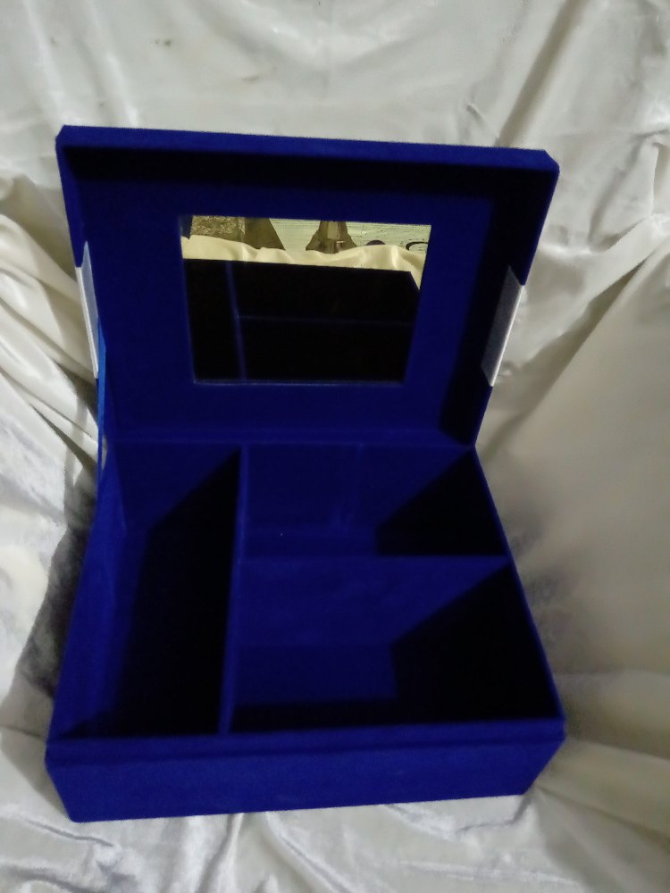 MJ Jewelry Gift Box