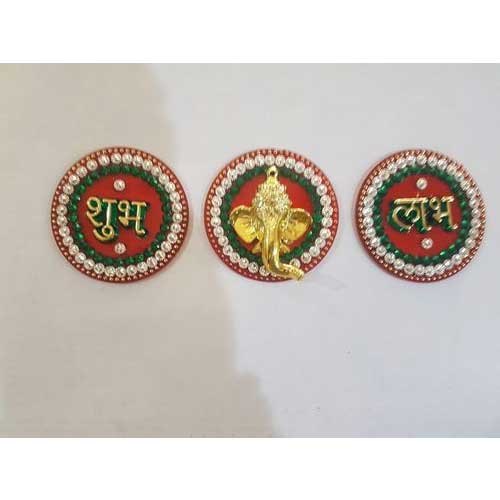 Round Red Multicolor Handicraft Diwali Acrylic, For Home Decoration, Packaging Type: Packet