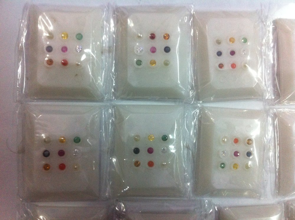 Multicolor Gemstons Navratna Boxes img