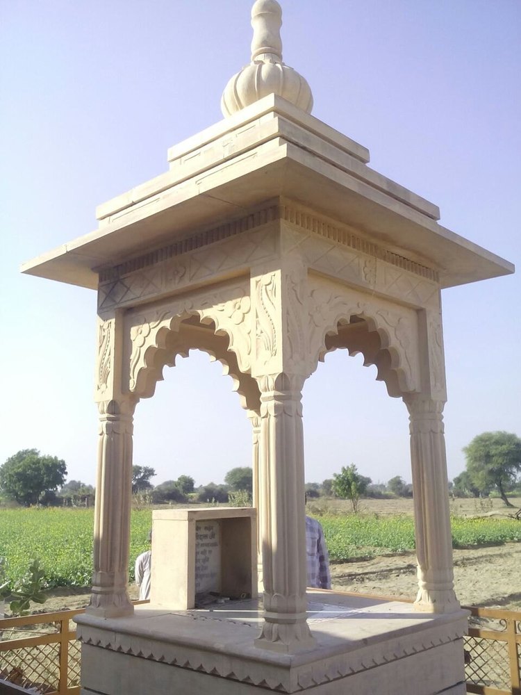 14 Feet White Sandstone Temple