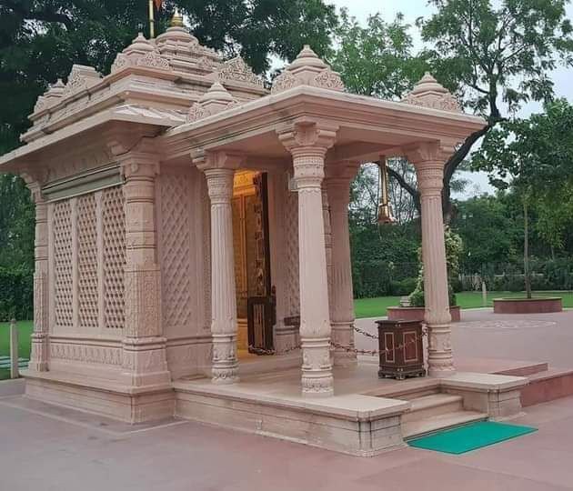 10 Ft Sandstone Temple