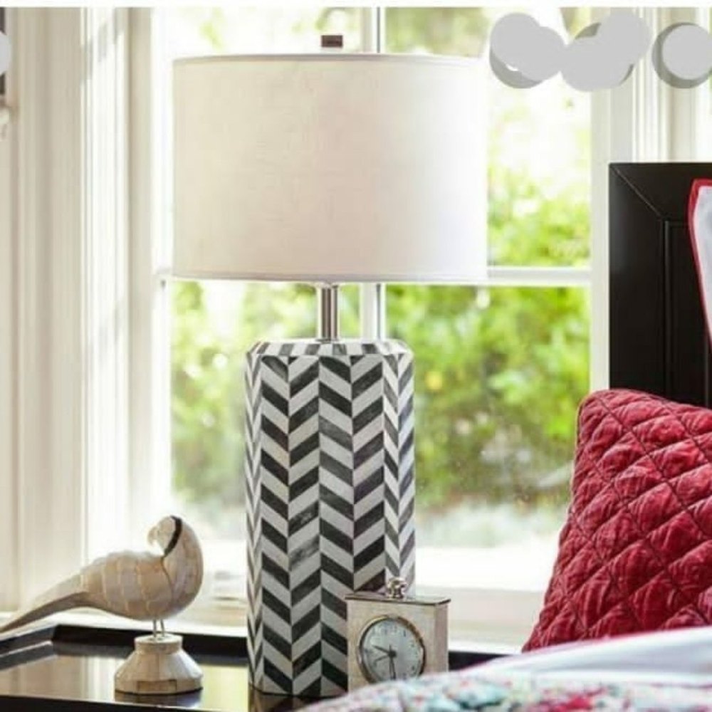 High End Furniture Zigzag And Green Bone Inlay Table Lamps, Size: 20 cm img