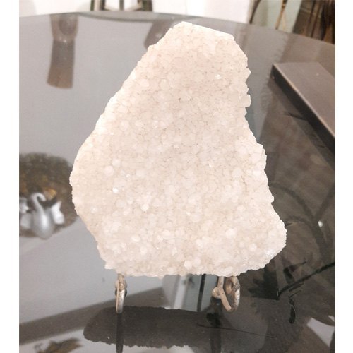 Natural Stone eshoppee crystal showpiece, For Office, Packaging Type: Box Packing img