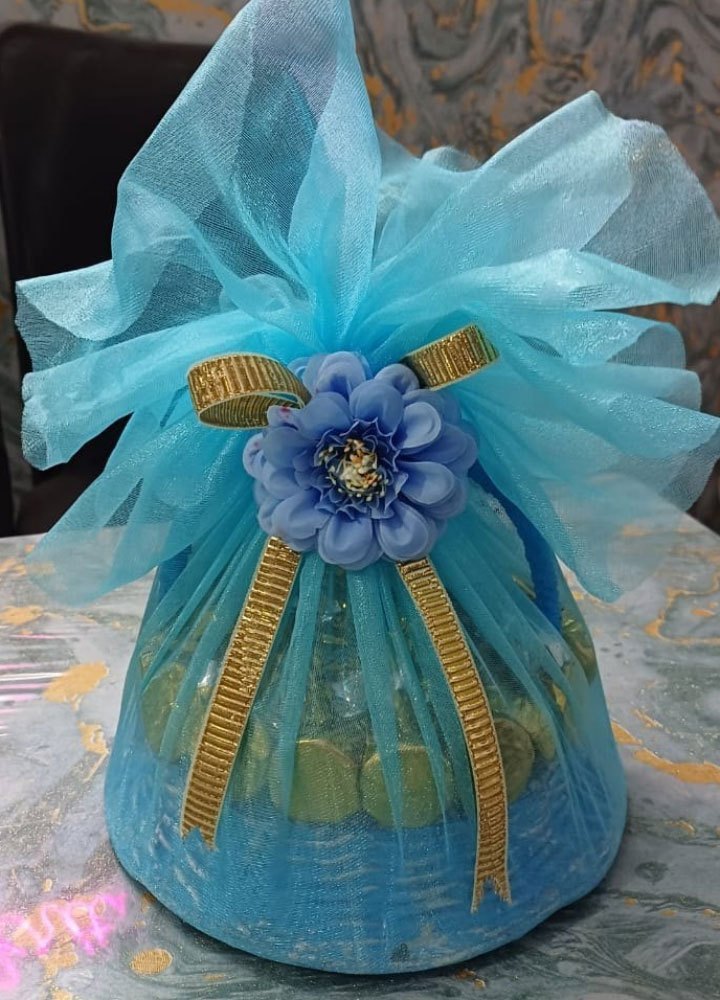 Round Blue Net Chocolate Basket, 1 Kg