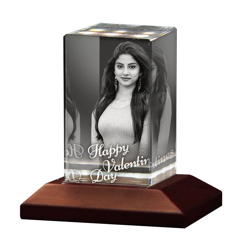 Glass And Wooden Brown 3d Crystal Engraved Gift, Size: 20 X 18 Cm img