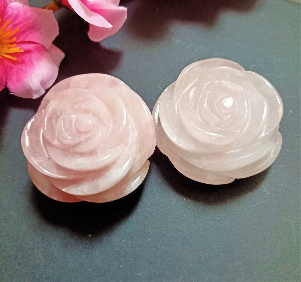 Pink Carving Rose Quartz Crystal Flower, For Healing