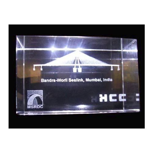 Bandra Worli Sea Link Crystal Monument, Size: 60 X 60 X 100 Mm