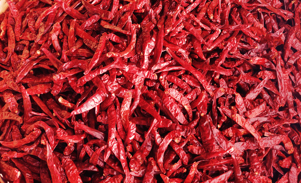Stemless Dry Red Chilli, Drying Process: In Sun