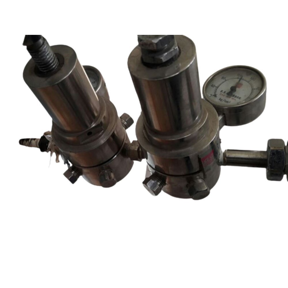 260 Bar Silvery White CNG High Pressure Regulator img