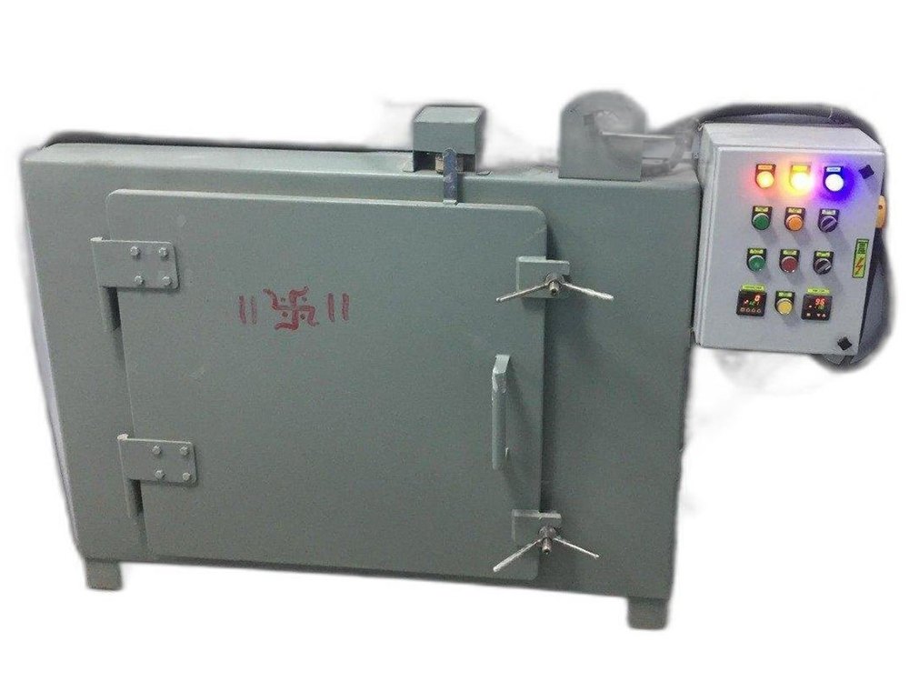 Mild Steel Automatic Pharma Machine Tray Dryer, 6, Capacity: 1000L